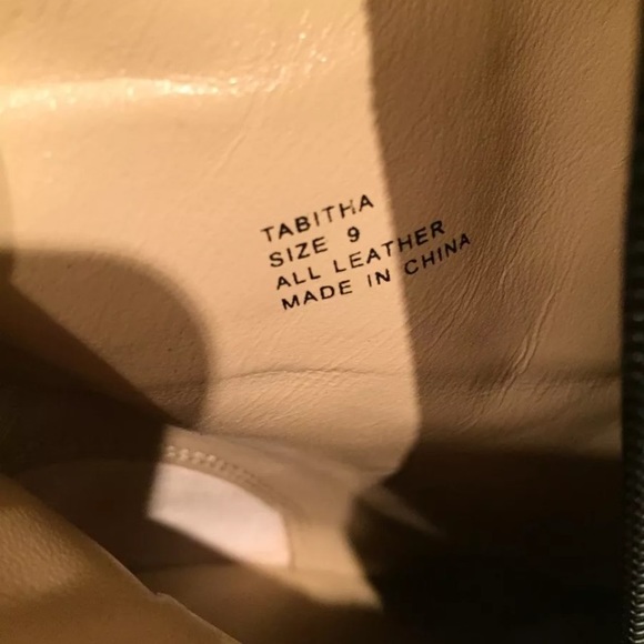 BCBGmaxazria Tabitha boots heels leather black 9 - Picture 11 of 13